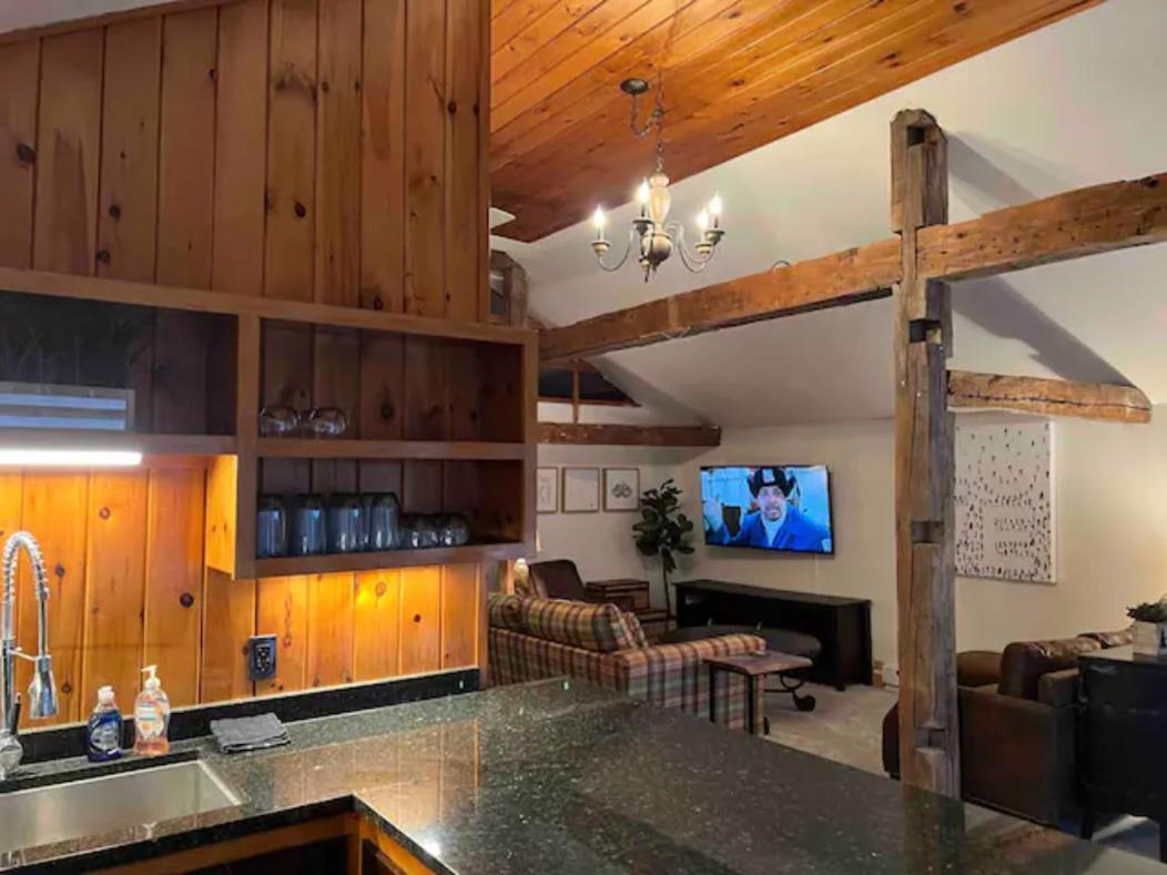 Froggy Goggle Barn Apartment Marathon Ngoại thất bức ảnh