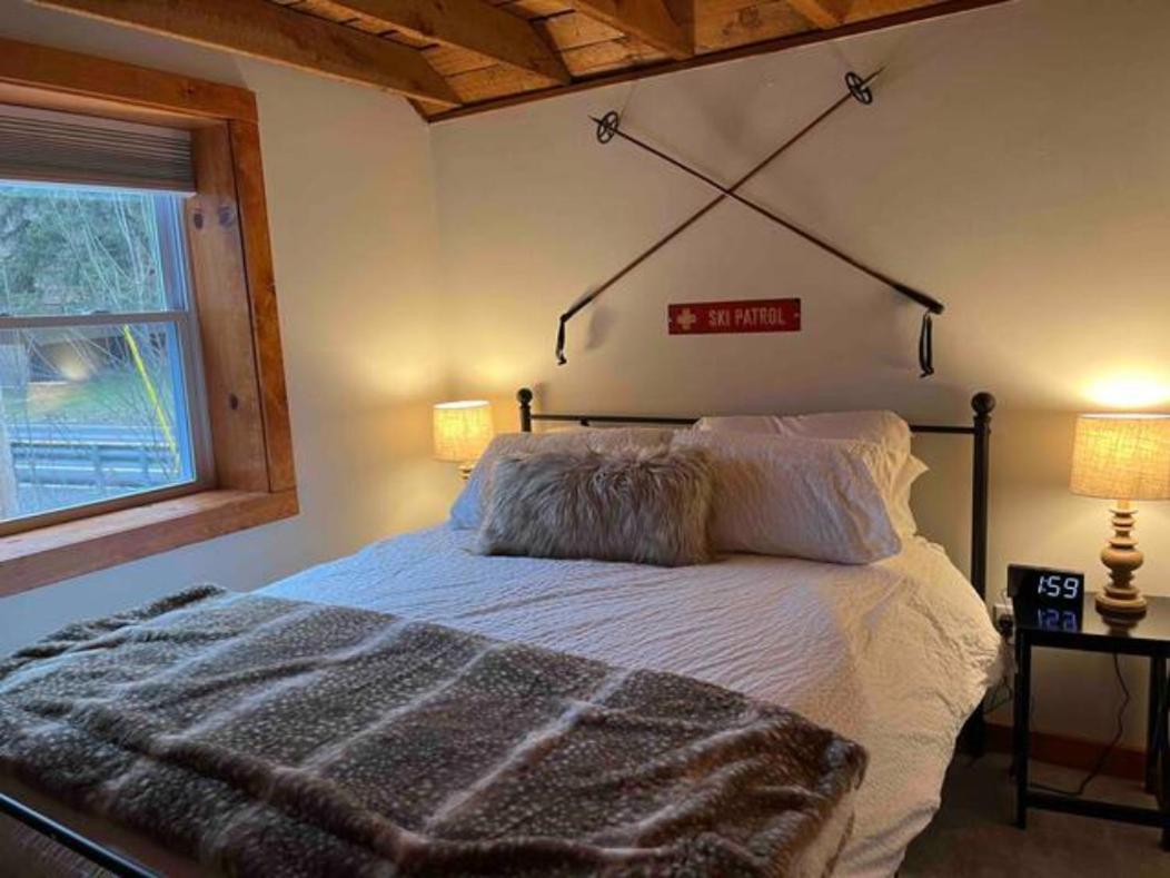 Froggy Goggle Barn Apartment Marathon Ngoại thất bức ảnh