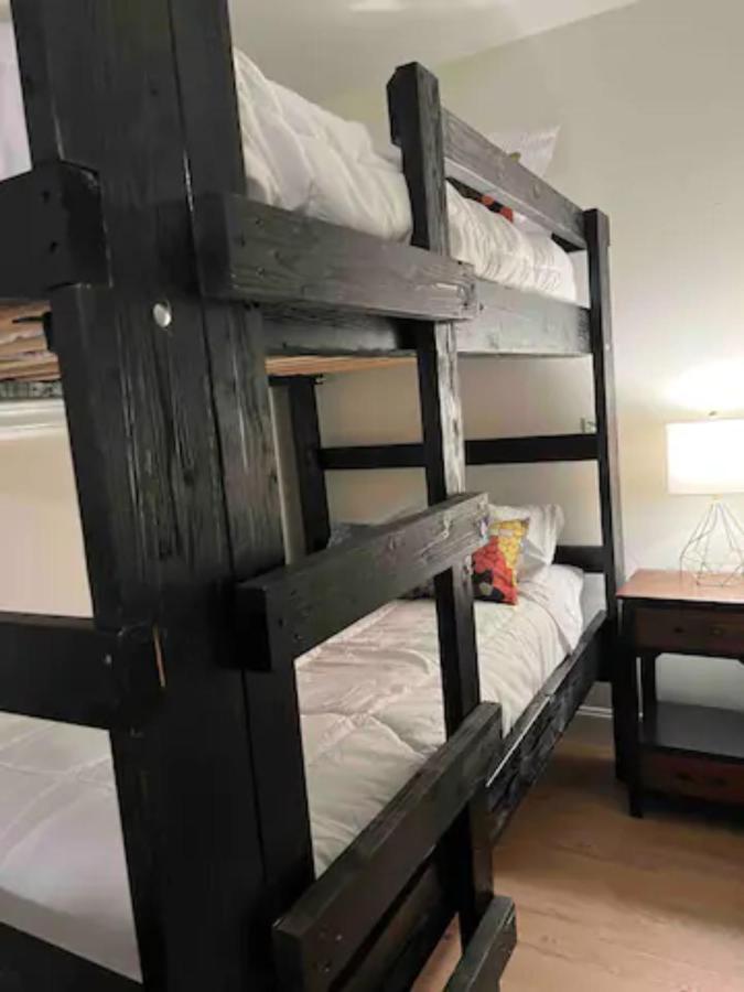 Froggy Goggle Barn Apartment Marathon Ngoại thất bức ảnh