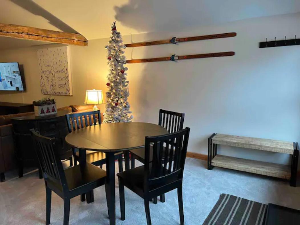Froggy Goggle Barn Apartment Marathon Ngoại thất bức ảnh